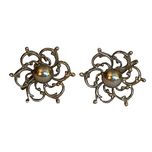 The Unbranded Brand Jewelry - Vintage Sterling Silver 925 Art Deco Scroll Flower Screw Back Clip On Earrings
